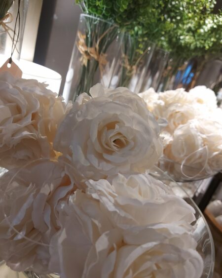 Bocha De Rosas Crema