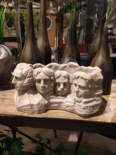 Plantero Monte Rushmore