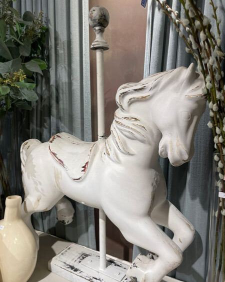 Carrusel pony blanco