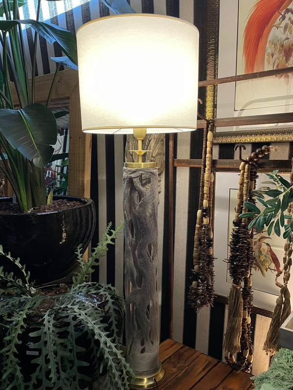 Lampara tubo con fieltro gris oscuro