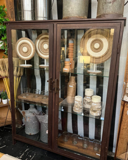 Vitrina Hierro Oxido