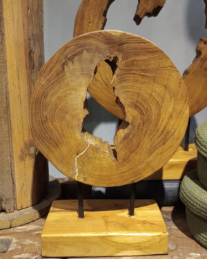Escultura de madera redonda chica