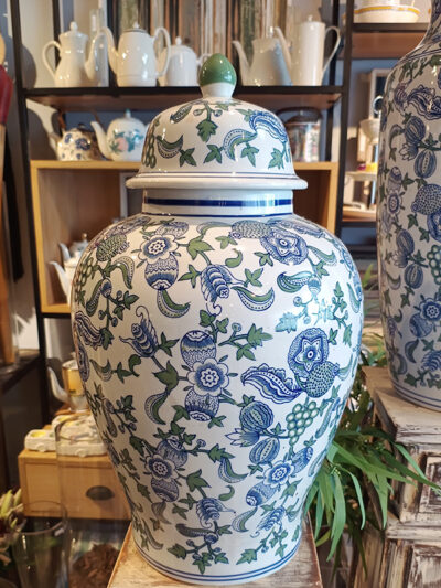 Potiche con tapa, motivo cerezos