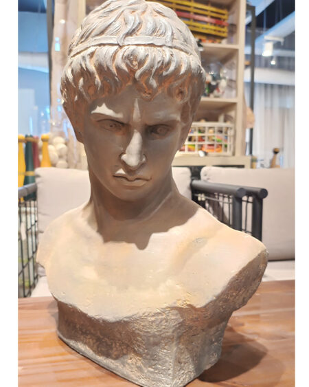 Busto de Atticus