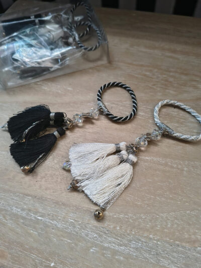 Servilleteros x6 blancos y negros