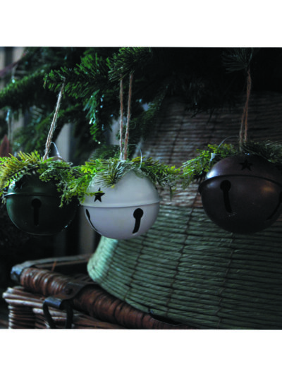 Set x3 campanitas con pino