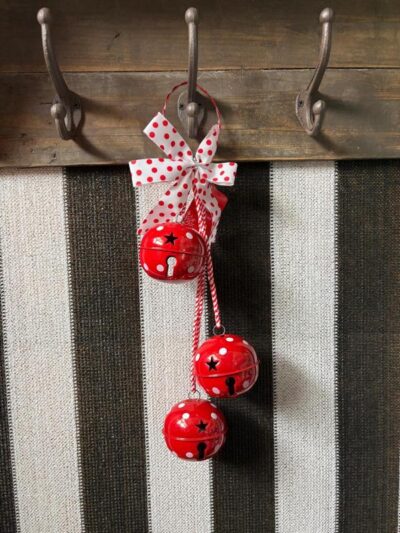 Moño con cascabeles