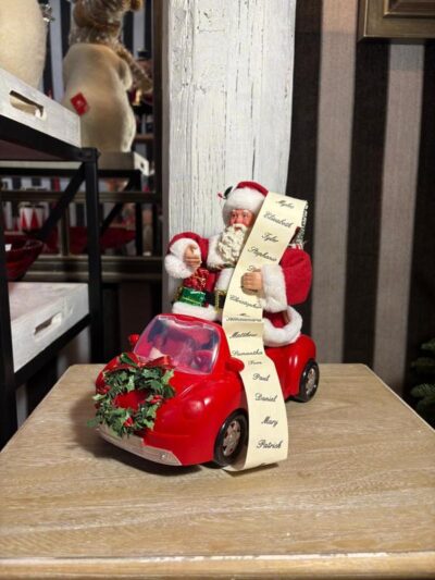 Descapotable con Papa Noel