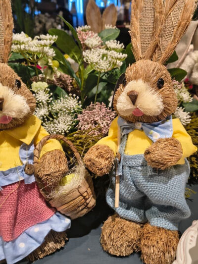 Conejo 35 cm remera amarilla