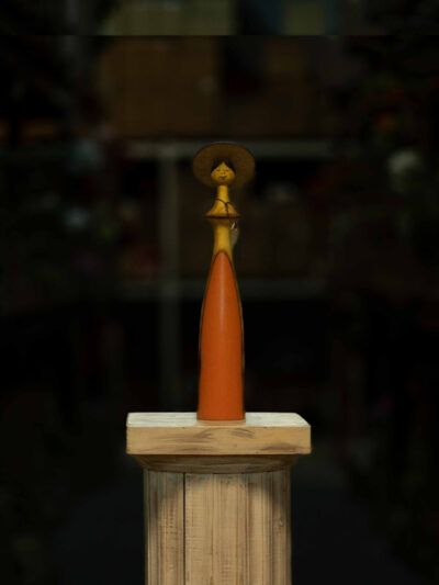 Dama con sombrero chica naranja