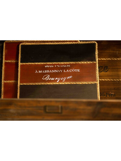 Bandeja rectangular vintage negra y roja mediana