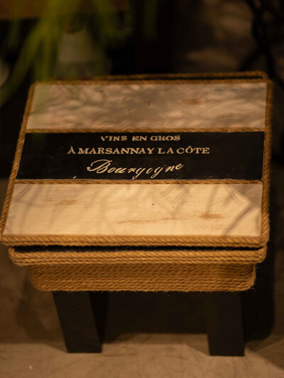 Bandeja rectangular vintage blanca y negra mediana