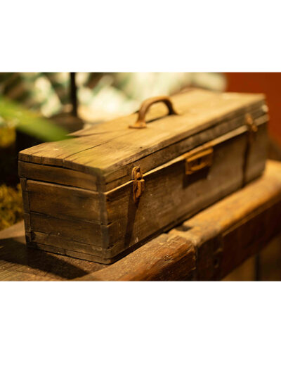 Cajon de madera antiguo