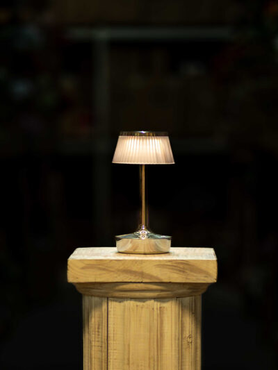 Lampara Led Inalambrica plateada