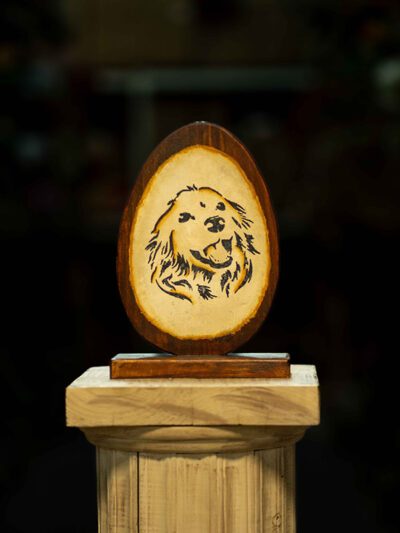 Figura pintada en madera Golden Retriever