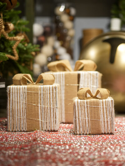 Set x3 cajas de regalo crema