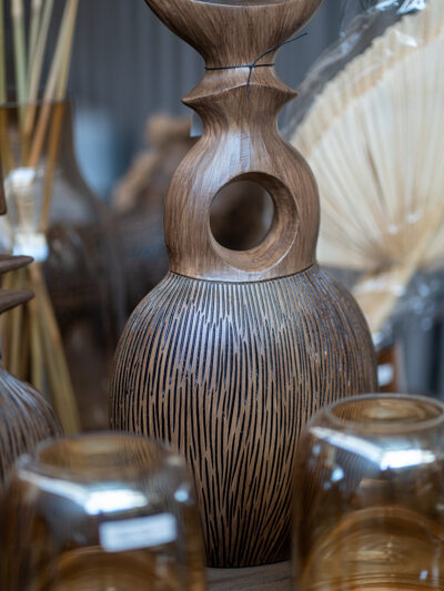 Adornoa aro de madera
